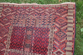 Tekke Engsi Turkoman very good condition,
Size: 148x120cm                          