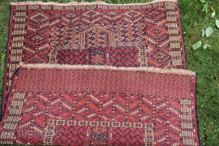 Tekke Engsi Turkoman very good condition,
Size: 148x120cm                          