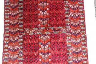 Tekke Engsi Turkmenia First half of the 20th century 
very good condition Size: 200x130cm                   