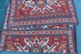 Tschelabert-Karabagh 19th century
good conddition
Size: 220x139cm                            