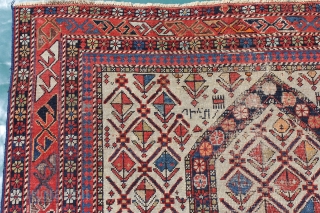 Beautifuu ivory Ground Dagestan Proyer Rug With all natur colors, good age and beautiful design, dated and Signed, As found Without and repair or work done.
Size: 179x126cm      