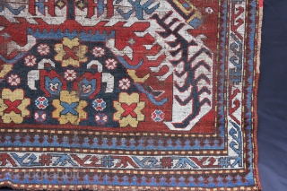 Tschelaberd  Eagle Kazak 19th century 
Impertant Eagle Kazak of the Sunburst Type
beautiful natural color 
Size: 212x125cm
                
