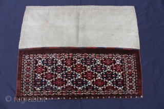 Torba Tent Bags Front Panels, 
Turkmenistan southeast caspian coast region So-called Eagle-göl group.
19th centory, excellent condition.
Size: 93x39cm                