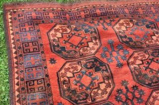 Ersari mani carpet antique around 1900 Tribal carpet from Beschir - Amu Daya Valley region Wool on Wool natural colors slight moth damage.otherwise in goot condition 
Dimensions. 267 (255)x 226cm   