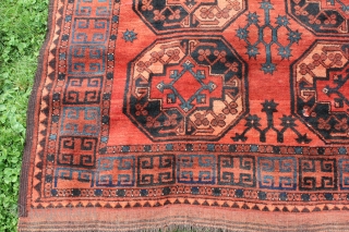 Ersari mani carpet antique around 1900 Tribal carpet from Beschir - Amu Daya Valley region Wool on Wool natural colors slight moth damage.otherwise in goot condition 
Dimensions. 267 (255)x 226cm   