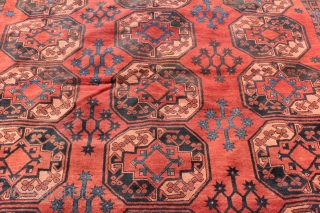 Ersari mani carpet antique around 1900 Tribal carpet from Beschir - Amu Daya Valley region Wool on Wool natural colors slight moth damage.otherwise in goot condition 
Dimensions. 267 (255)x 226cm   