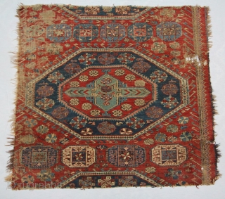 Fragment Sumak 18th century, 
Kuba-Dagestan, 1,00 x 1,04 m, for condition please look at the photos.                 