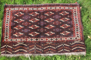 JOMUD Tschowal Wool on Wool very good Natural color, various moth damage.
Size: 114x72cm
PRICE: 550€                   