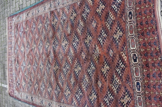 YOMUT Mani Carpet Wool on Wool Cood condition, pile low in places
Size: 360x260cm                    