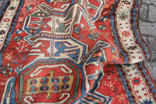 Karabagh 19th century Wool on Wool Natural Coolor age and signs of weat see picturse.
Size: 140x127cm 
Price: 490€               