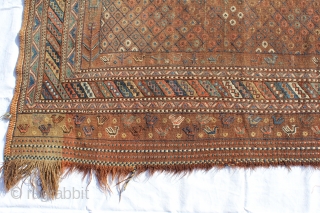 Zili,Verneh, Bachtiari Region, Late 19th century.
Wool on Wool Natural color good condition,
Size: 208x164cm  Foot 6,10"x5,5"

                 