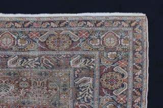 Bandirma Western Anatolia around 1920
Wool on ctton, Very good condition 
Size: 170x125cm                     