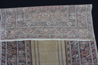 Bandirma Western Anatolia around 1920
Wool on ctton, Very good condition 
Size: 170x125cm                     