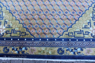 Peking China Mani Carpet around 1920
excellent condition
Size: 300c250cm                         