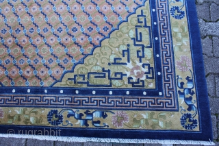 Peking China Mani Carpet around 1920
excellent condition
Size: 300c250cm                         