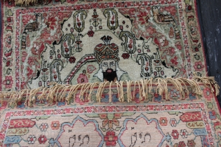 Pictory Kirman, Persian around 1880 showing the Persian King Keeykawus on his Throne,
Signet, Carpet is in a very good condition 
Size: 80x60cm           