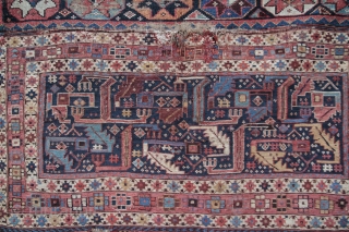 Shahsavan Sumakh Bagface with signs of age and wear.
Size: 102x80cm
Price: 450€                      