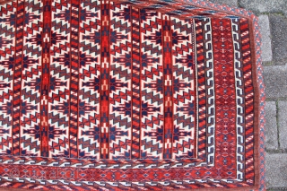 Jomud Asmalyk  around 1900 Wool on Wool Natural color, in ecellent original condition.
Size: 134x77cm
                  