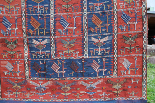 Schaddah Eastern Caucasus Baku region very good condition
Size: 209x142cm Price: 4000€