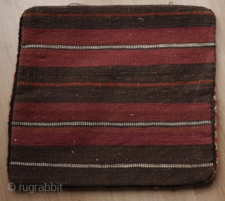 Unusual bag, Qashqai and gabbeh like with a striking pattern. 
backside is not original.
53 x 48 cm.                