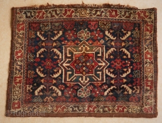 Classic antique Khamseh bag, 19th century and natural colours, the kilim back is not original, 53 x 71 cm.

              
