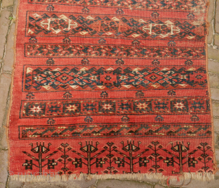Ersari chuval, half, 72 x 107 cm. The color is pink-ish red
Please use contactform on beamol.nl                 