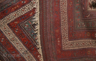 excellent Luri Kurdish rug in mint condition, natural colours, no wear or restaurations or damage. Brocaded kilim ends intact. 1.64 x 2.34 cm. 
(in case of no reaction please use contactform on  ...
