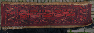 Exceptional rare Salor or Saryk torba - trapping with curled leaf motif. It is fine in weave and includes a high proportion of ruby silk that creates a particularly splendid appearance. The  ...