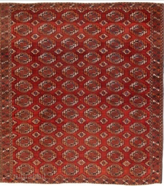 Saryk Turkmen main carpet, cotton and silk highlights, square proportions, both highly collectable and useable. 8'0"x8'9"                 