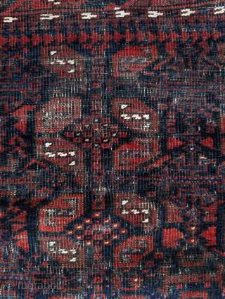 Complete Timuri Baluh bag (one half of a Khorjin) with a fantastic flat-woven back. The bag face has copious highlights using white cotton and cochineal silk pile.      