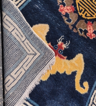 Chinese rug with bats and 'shòu' symbol 壽 . Very soft wool pile. Probably Beijing early 20th century - 1920s. Tres chic. 3'8"x5'. Small area of bottom right corner in the field  ...