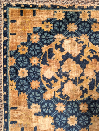 Ningxia square with a textile design. Main border cut. 19"x19"