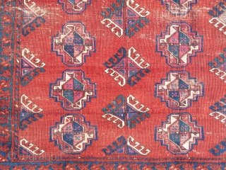 Very Fine Ersari or some other sort of Eastern Turkmen rug, lots of silk and a great vibrant madder red reminiscent of Salor and Saryk pieces. flat back     