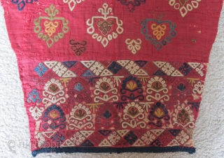 Chodor Turkmen embroidered silk sleeve
                            