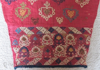 Chodor Turkmen embroidered silk sleeve
                            