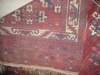 Yomut Turkmen Kepse Gul Main Carpet with a Boat Border (fantastically drawn). Great color, soft wool, dirt, hole, moth-damage, stains. kilim (which include cotton) on both ends and chords still attached on  ...