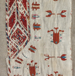 18th c chirpy fragment on white ground                          
