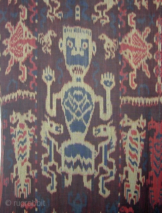 Ceremonial Cloth for Men

(hingghi)
Early 20th century
Sumba, Indonesia
Cotton
Ikat
100x265cm
 
Feel free to ask for more information, for more textiles and antiques from Asia please visit my website www.m-beste.com
       