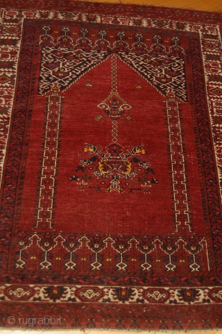 A Navajo rug.
A Beshir prayer rug.                           