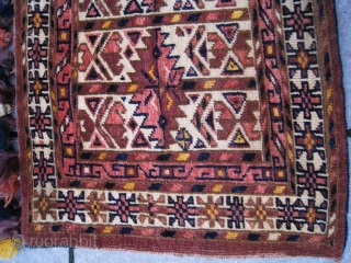 Antique Yomud group Igdyr wedding trapping. Rare !! Around 1850. All natural colours and symmetrical knots. Excellent condition,  full pile all over. Only a few pentip tiny moth bites ( secured)
Rare  ...