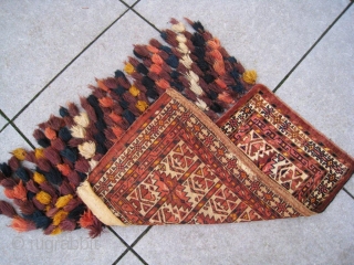 Antique Yomud group Igdyr wedding trapping. Rare !! Around 1850. All natural colours and symmetrical knots. Excellent condition,  full pile all over. Only a few pentip tiny moth bites ( secured)
Rare  ...