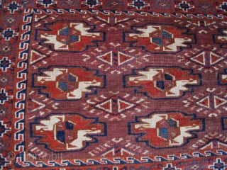 Early 19th C Yomud Yomut chuval. Lovely old natural colors with beautiful deep blue and turquoise. Symmetrical knotting. No repairs. Very good condition and clean. Early 19th century !!
Size: 31" x 43"  ...