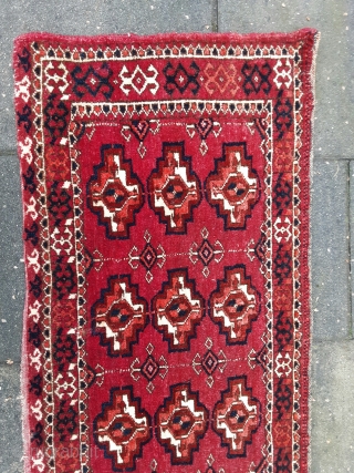 Antique rare Tekke Turkoman torba in excellent condition. Last quarter 19th century.  All natural colors. 
Sizes: 11.6" x 32.8" ------ 29 x 82 cm.        