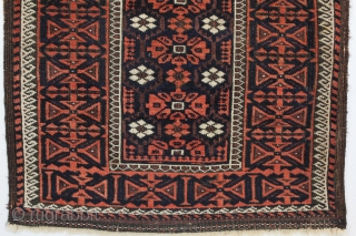 A brilliant Mina Khani Baluch. 2-11 x 5-0 ft.                        