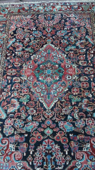 FINE GENUINE ANTIQUE PERSIAN MAHAL
VILLAGE KNOTTED PILE RUG 1930 or Earlier
ARAK REGION, WEST PERSIA
SIZE: 2m x 1.3m (6ft 6.5 inches x 4ft 3 inches) 
Hand Spun Wool Pile Finely Asymmetrically Hand Knotted  ...