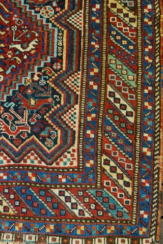 ANTIQUE KHAMSEH TRIBAL RUG 1900 to 1920
SIZE: 2.0m x 1.56m (6ft 6.8 inches x 5ft 1.5 inches)
Excellent Vibrant Vegetable Dyes.
In my opinion this rug is in a Little Over Average Condition for  ...