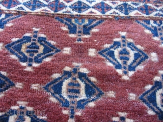 YOMUD TURKOMAN HATCHLI / ENGSI 1870 to 1890
TURKESTAN 1.7m x 1.4m (5ft 7 inches x 4ft 7 inches)
Fabulous wool. Gorgeous dyes.
Contact us for shipping quote.
        