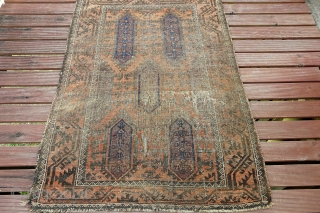 ANTIQUE BALUCH YACOB KHANI RUG 1920
West Afghan / Persian Border
VEGETABLE DYES
Dimensions: 1.36m x 0.91m (4ft 5 inches x 2ft 11.7 inches)
Contact us for shipping quote - can send a few in one  ...