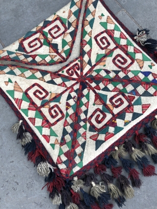 19th century antique Turkmen felt Bokcha bag Yomut tribes. Excellent colours and design. Perfect Condition. The size is 60cm by 56cm (tassels are 6-8cm). Offered reasonable price.      