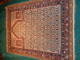 DAGESTAN / SHIRVAN WITH THE BEST COLORS  AND DESIGN - ALL NATURAL DYES AND COMPLETE SIDES AND ENDS - 3 WEAK SPOTS EASILY REINFORCED - NEEDS A GOOD WASH TO MAKE  ...